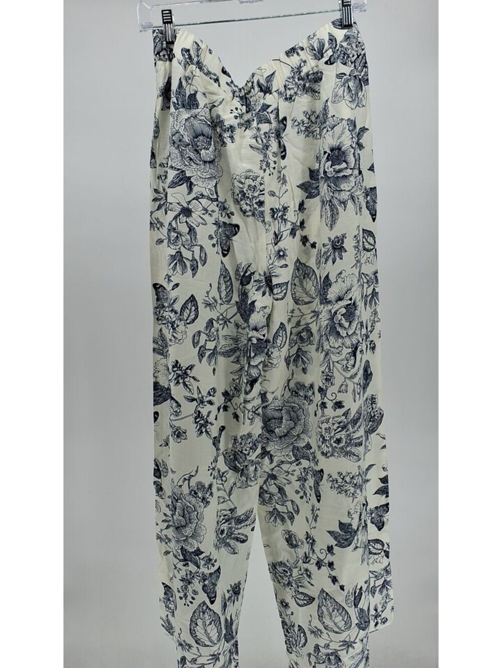 Fashion Nova Linen Pants-Medium
